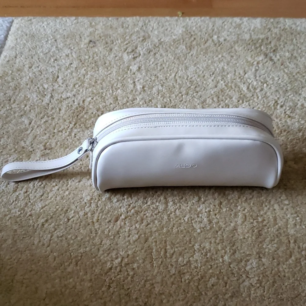 NWOT Aldo Cosmetic Bag